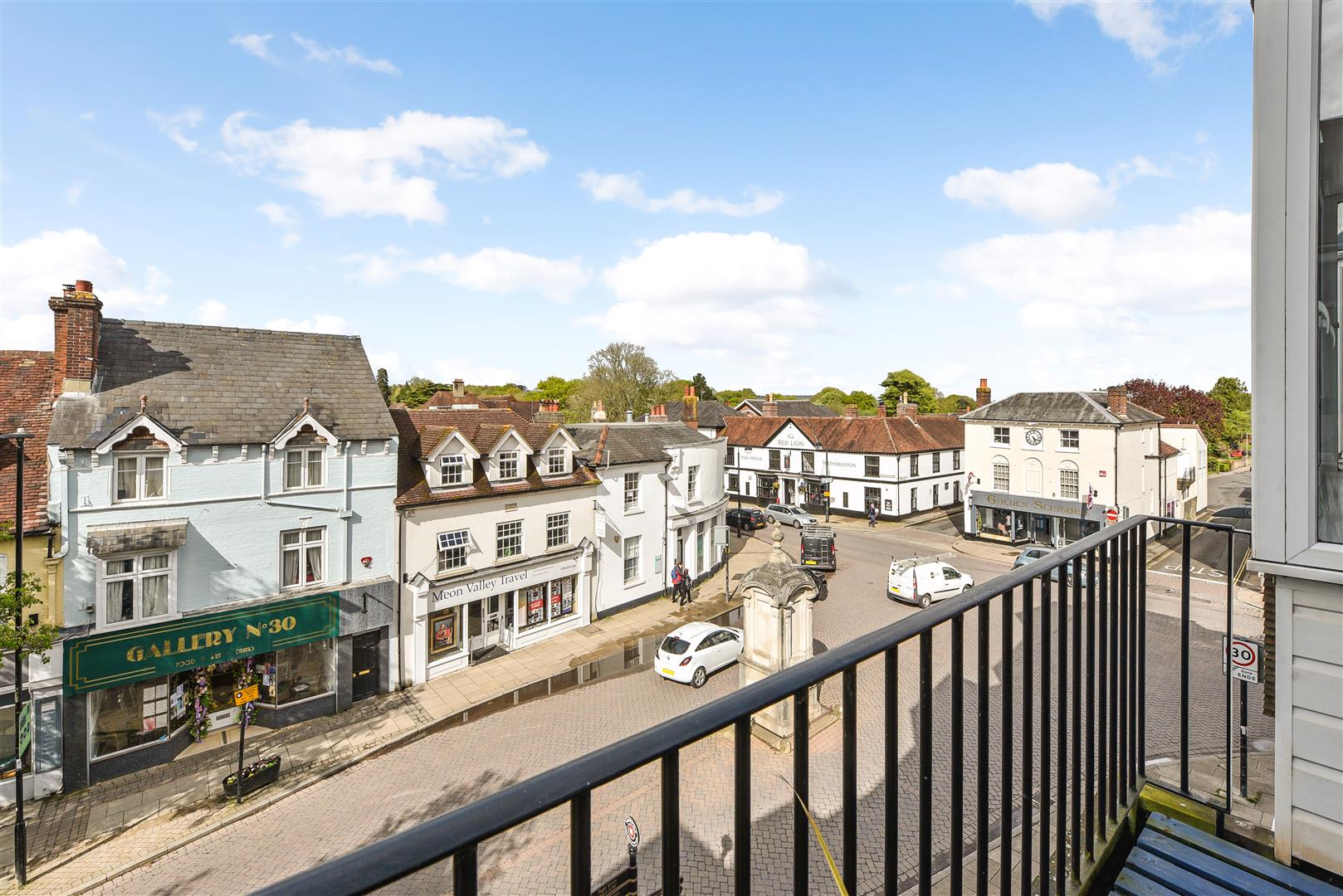 High Street, Petersfield