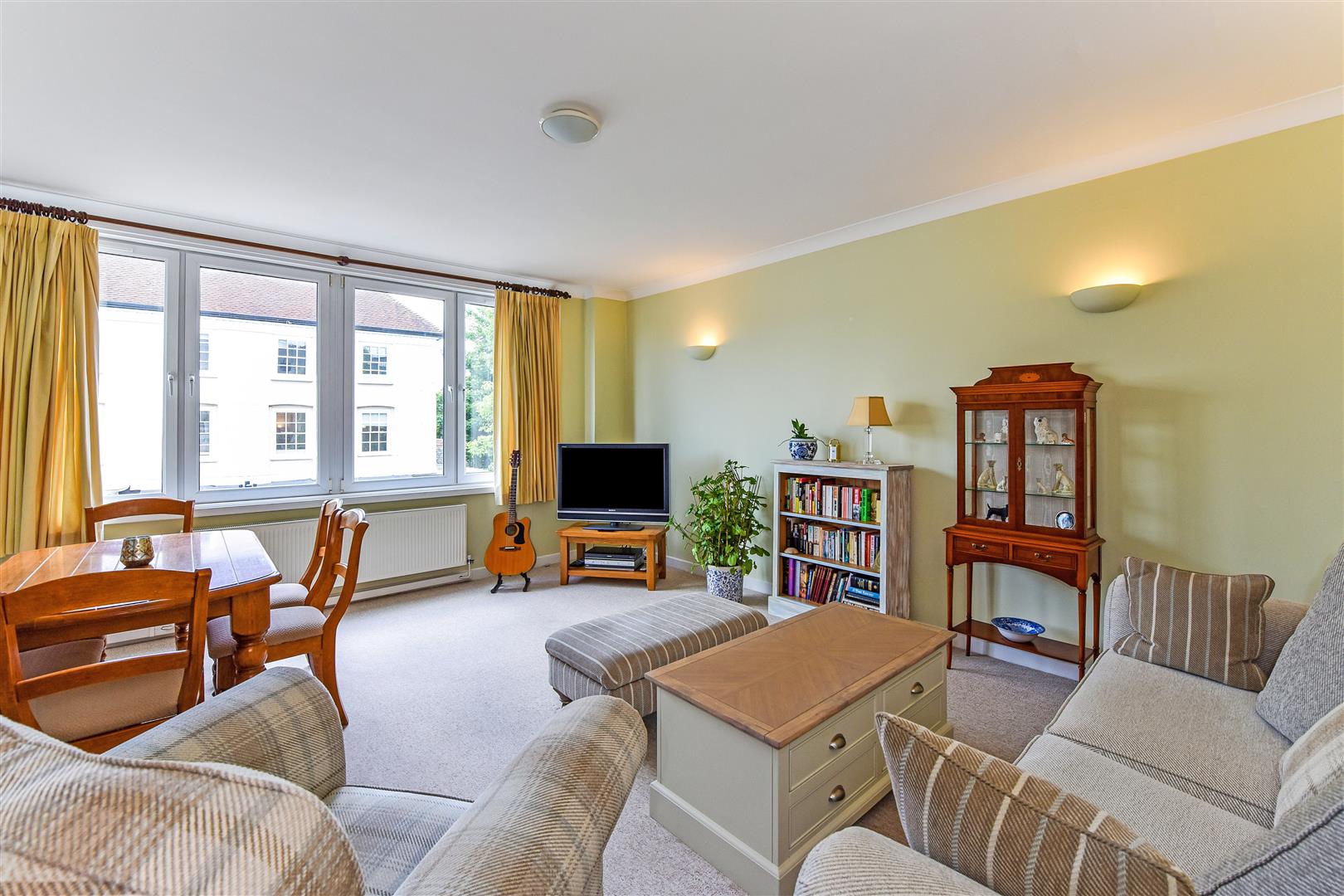 High Street, Petersfield