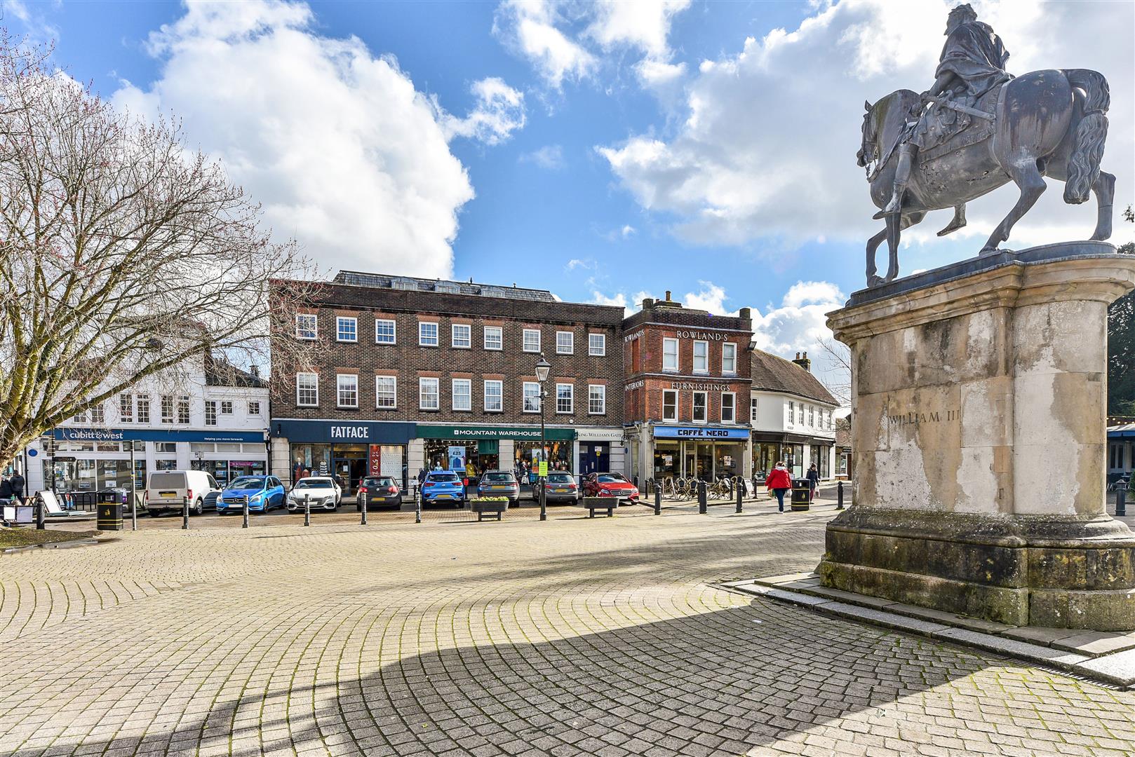 King Williams Gate, Petersfield