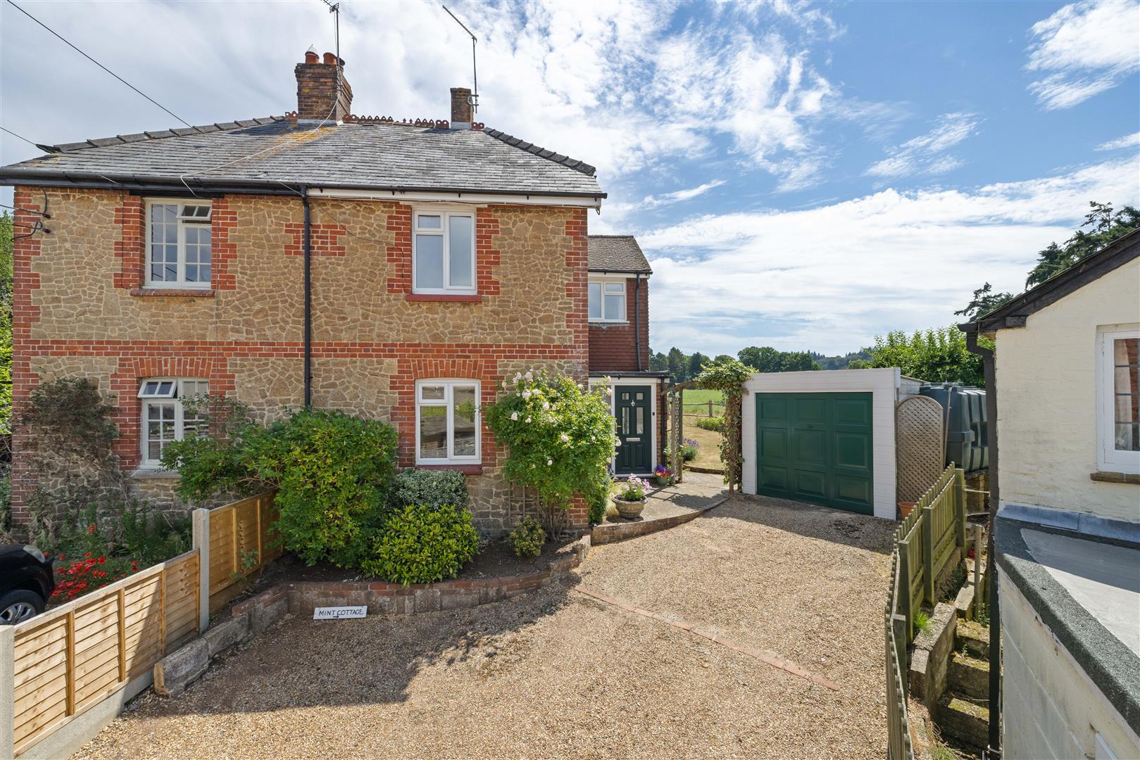 Duckmead Lane, Liss