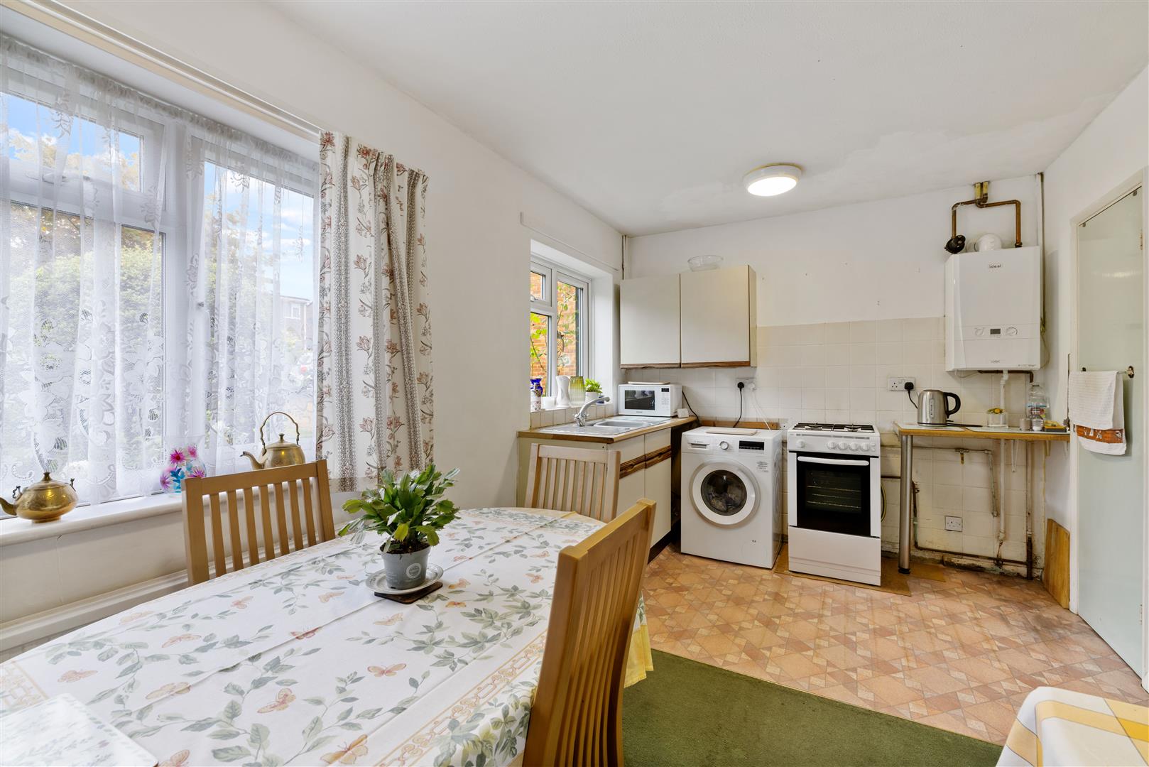 Greenfield Close, Liphook