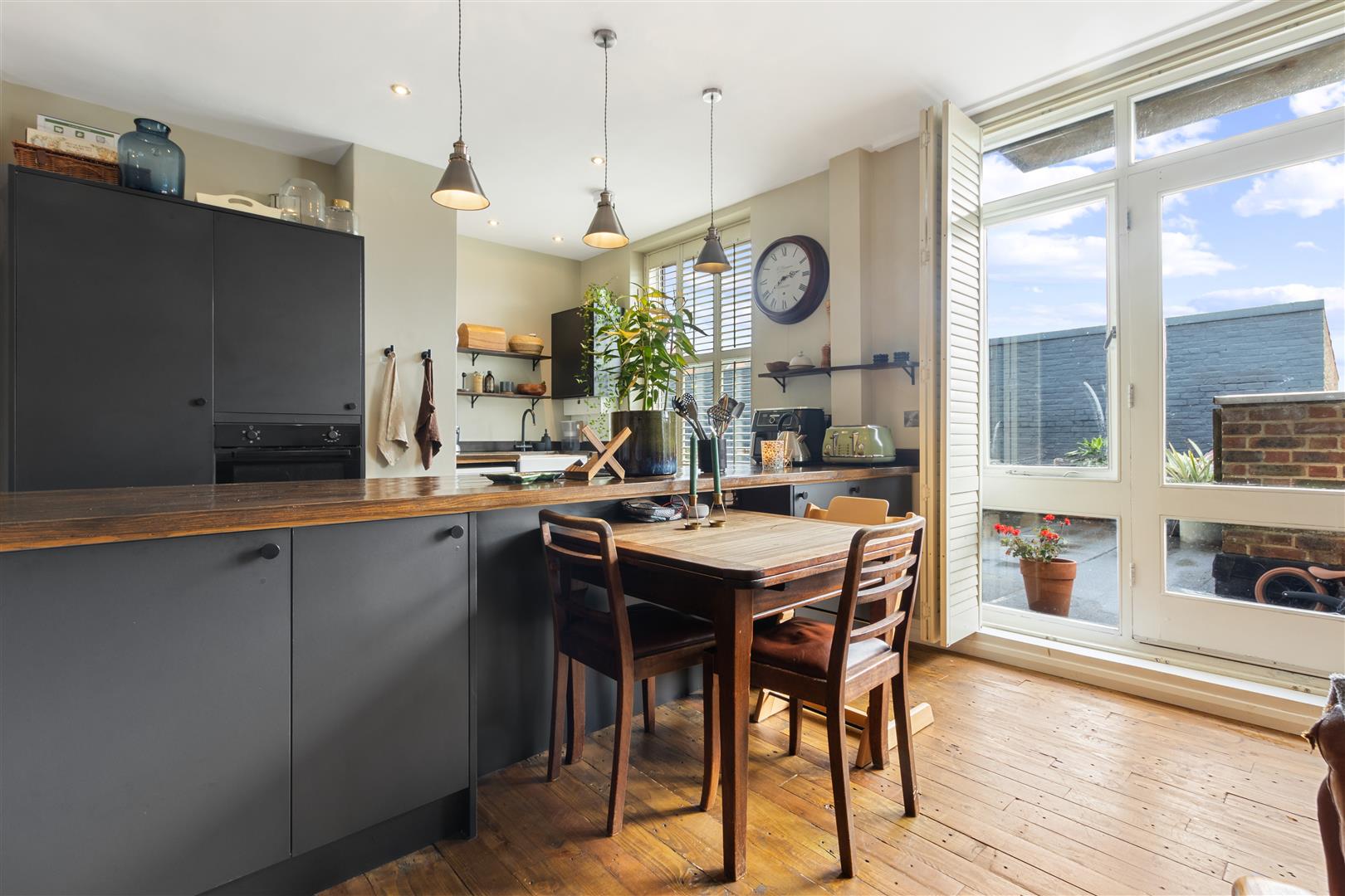 High Street, Petersfield