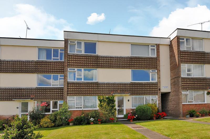 Winton Court, Petersfield