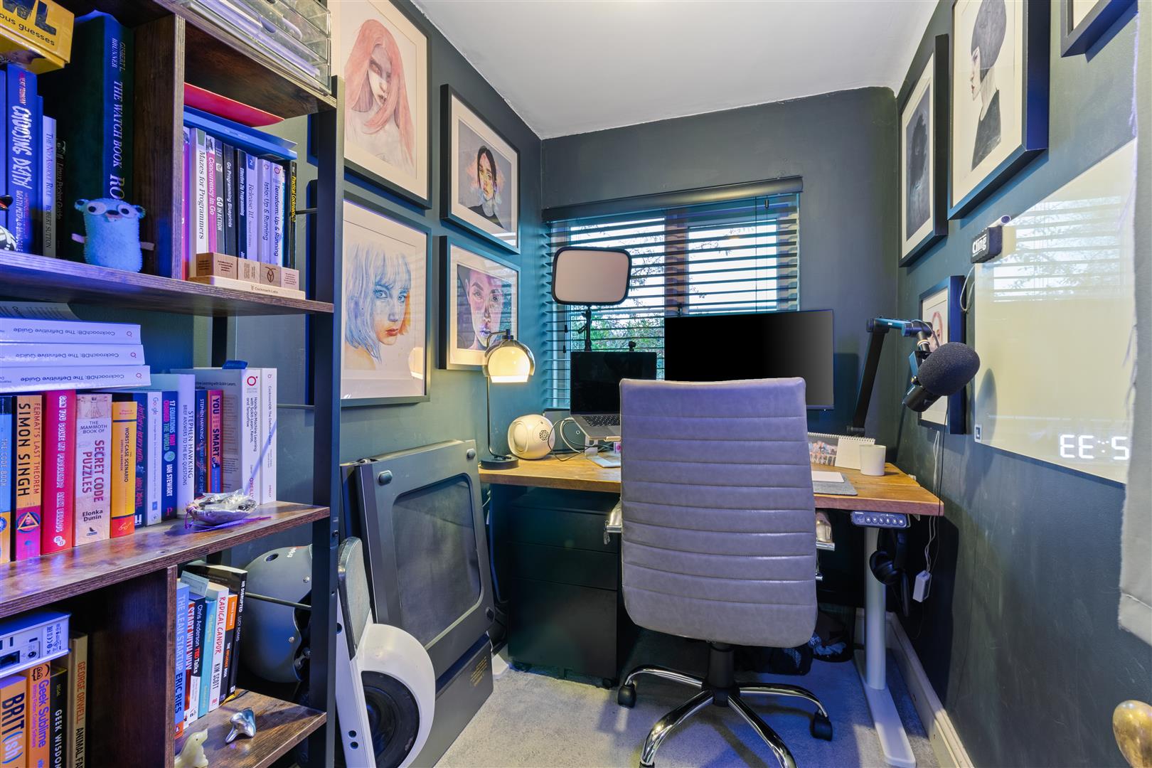 Hill Brow Road, Liss