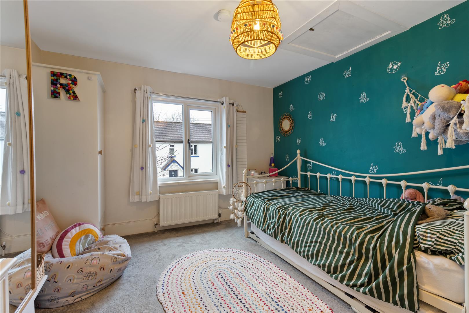 Hill Brow Road, Liss