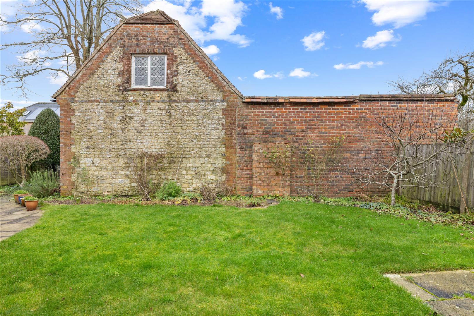 Russell Way, Petersfield