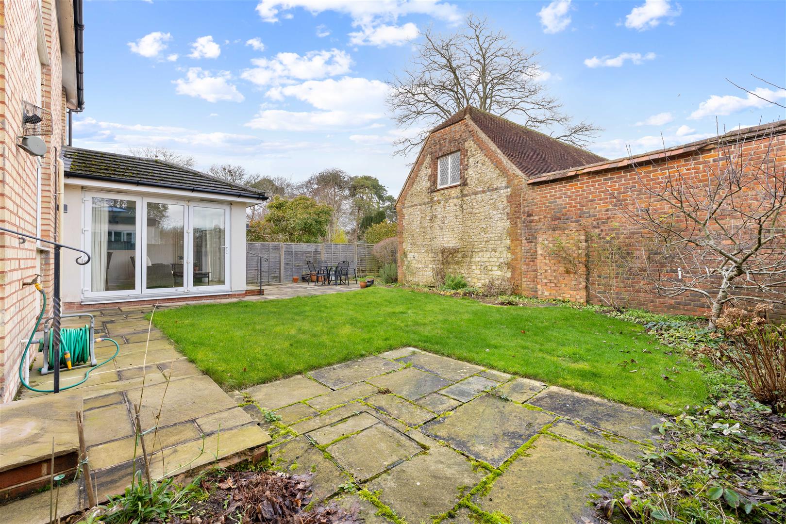 Russell Way, Petersfield