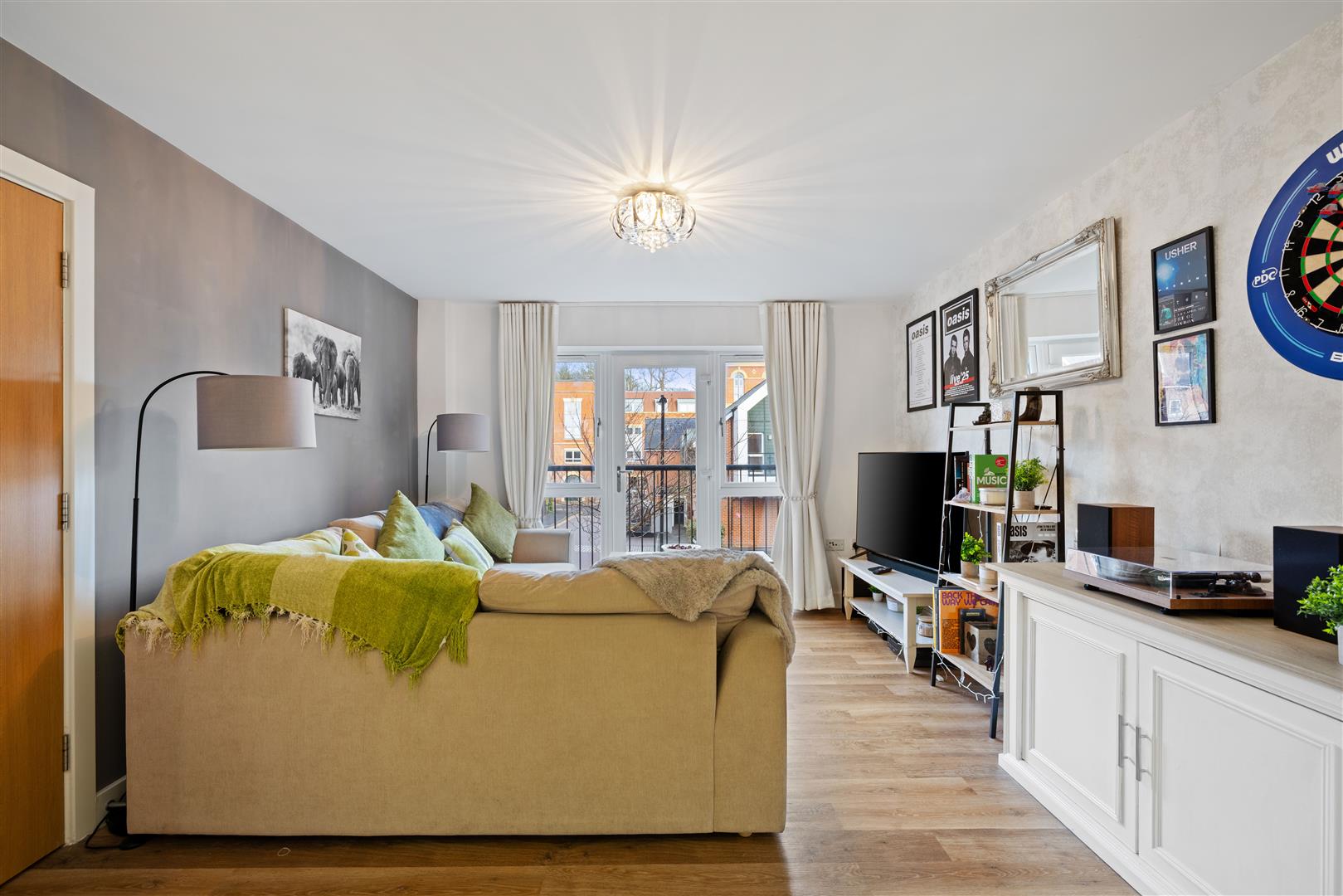 Oasthouse Drive, Waterlooville