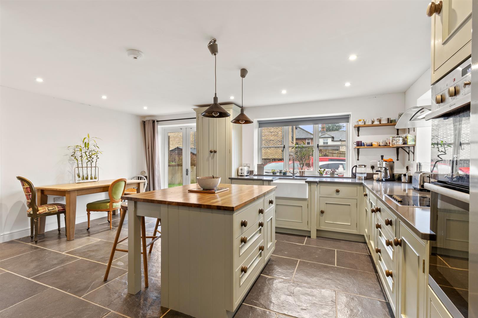 The Square, Petersfield