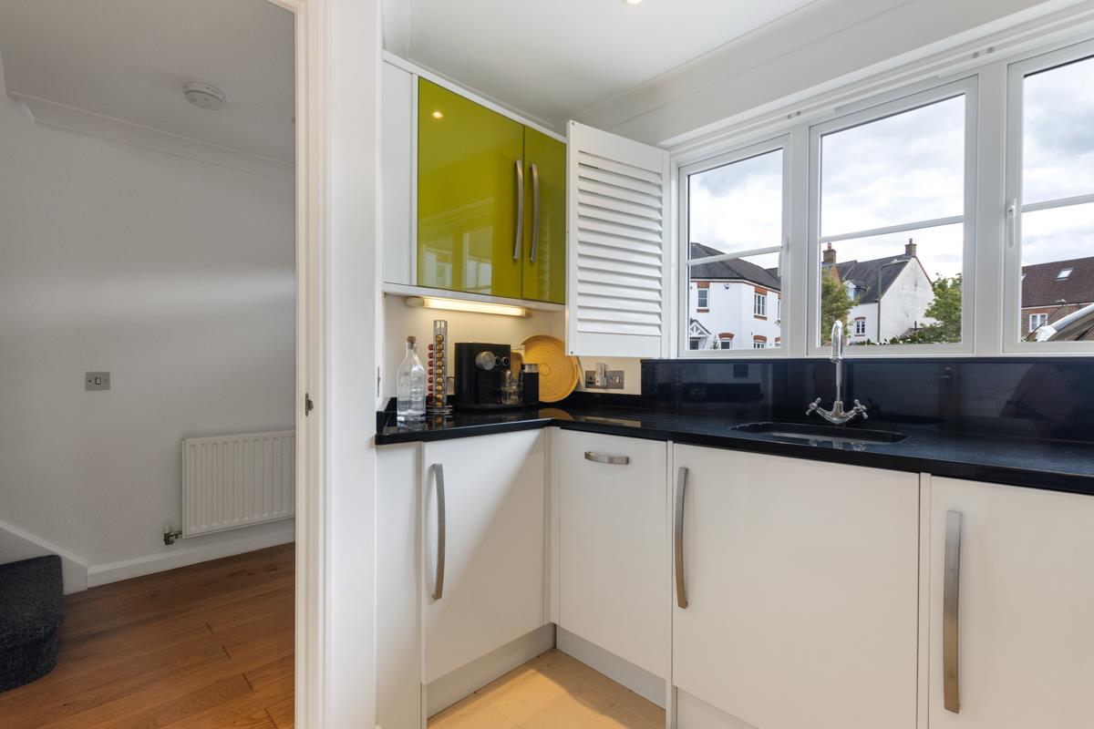 Collingwood Way, Petersfield