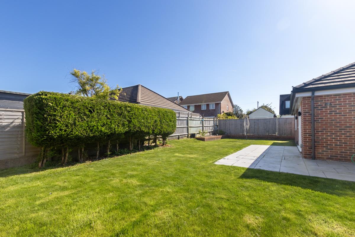 Claire Gardens, Waterlooville