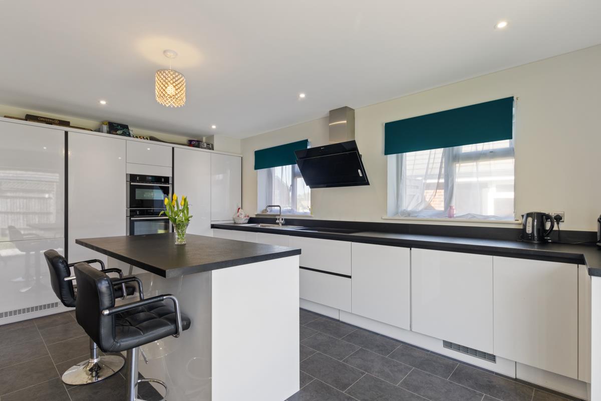 Claire Gardens, Waterlooville