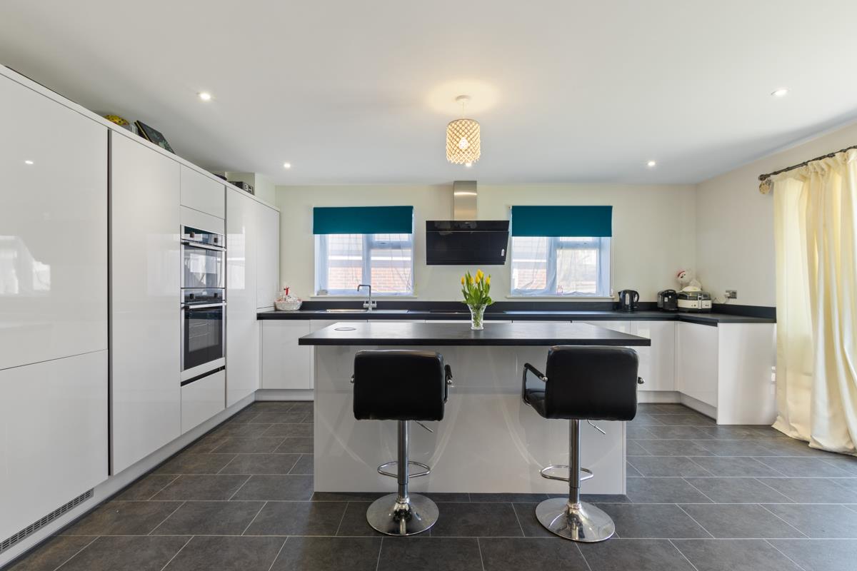 Claire Gardens, Waterlooville