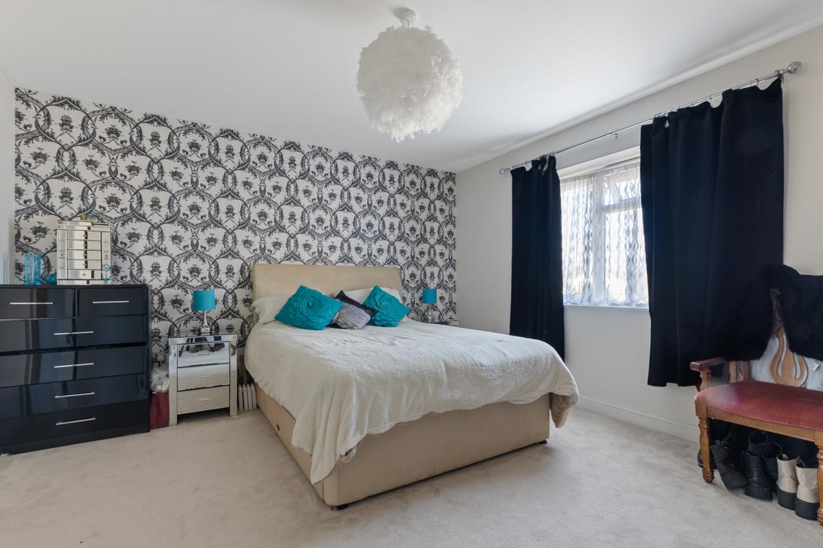 Claire Gardens, Waterlooville