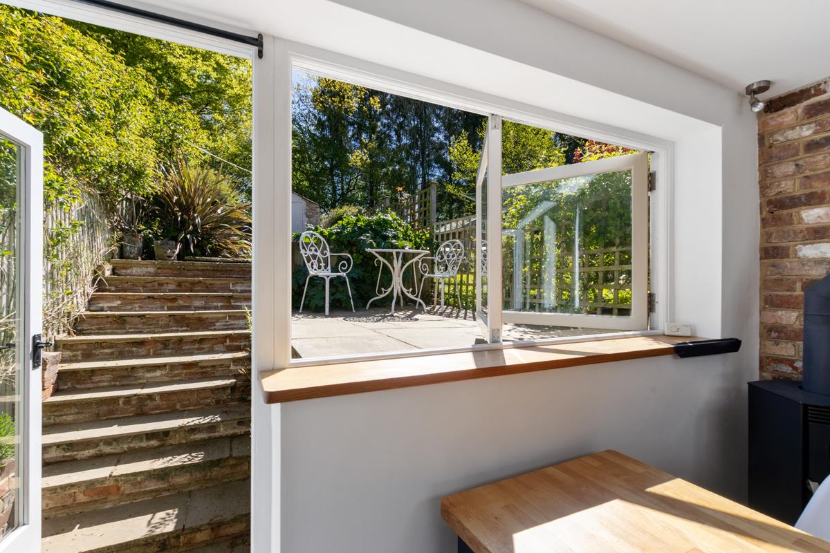 Farnham Road, Petersfield