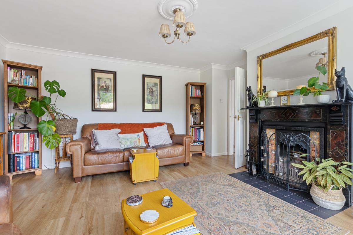 Winchester Road, Petersfield