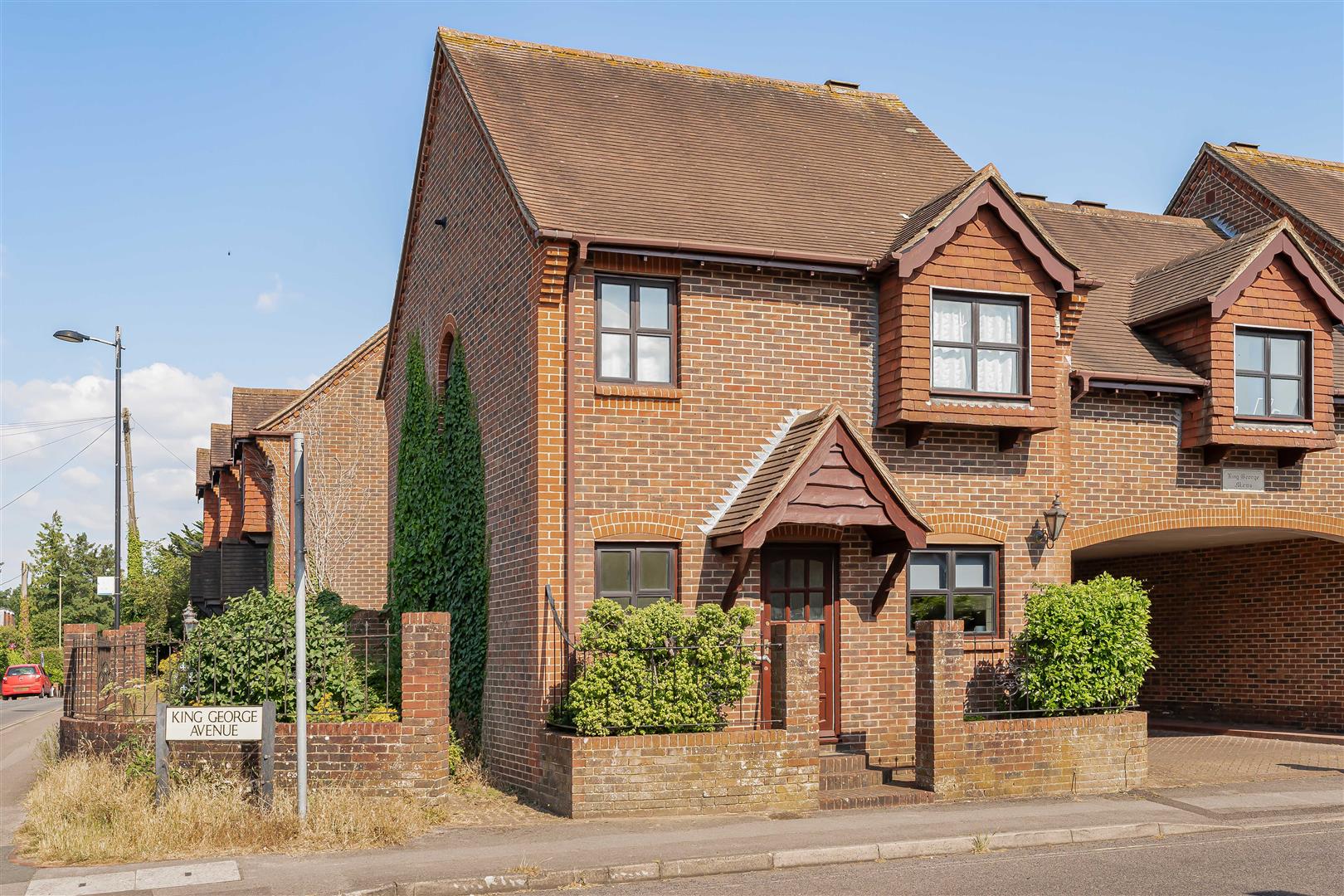 King George Mews, Petersfield