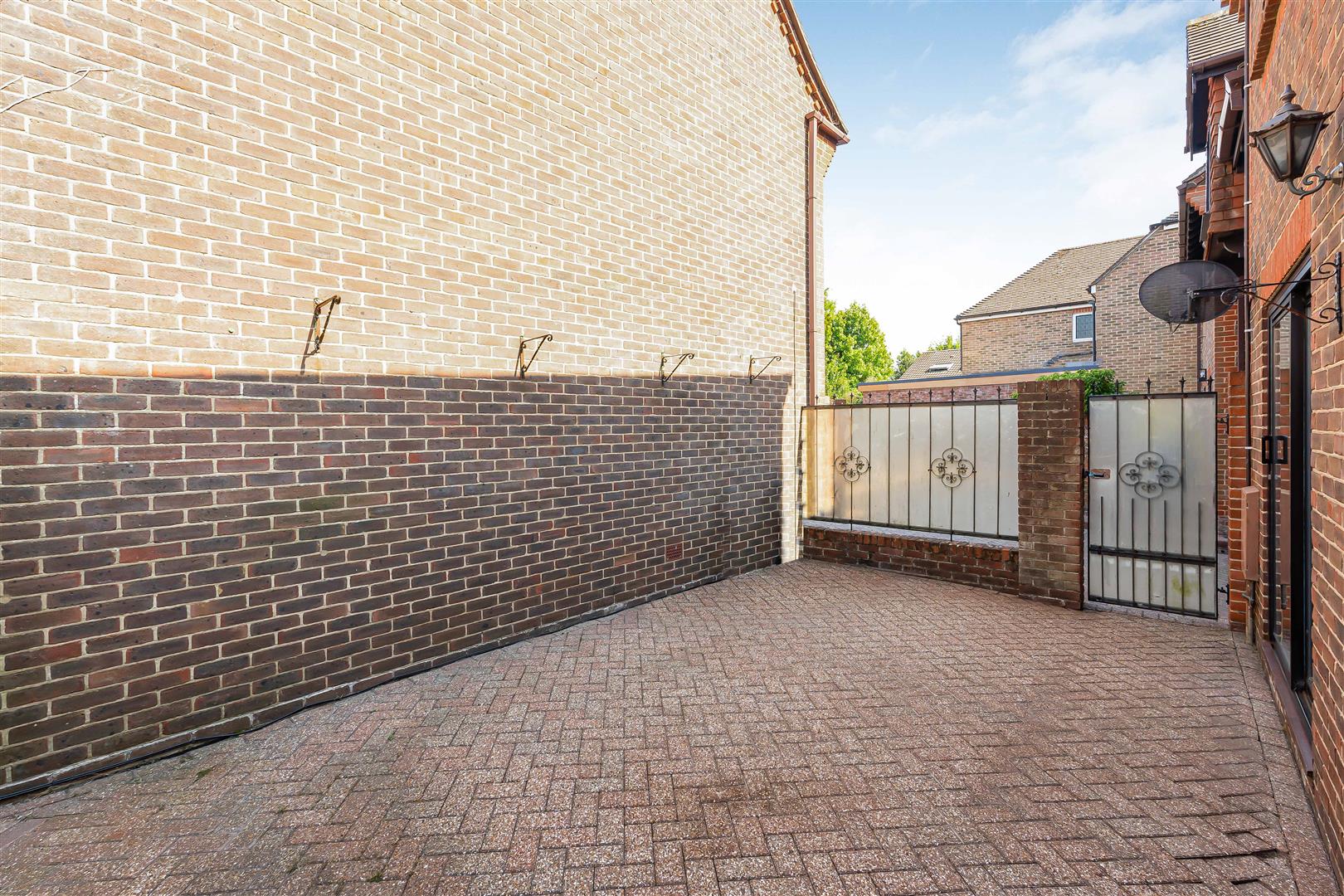 King George Mews, Petersfield