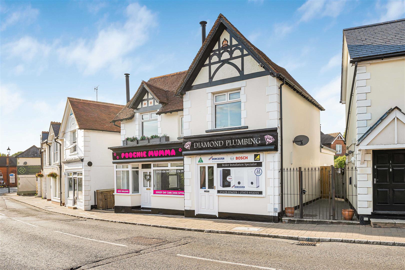 Station Road, Liss