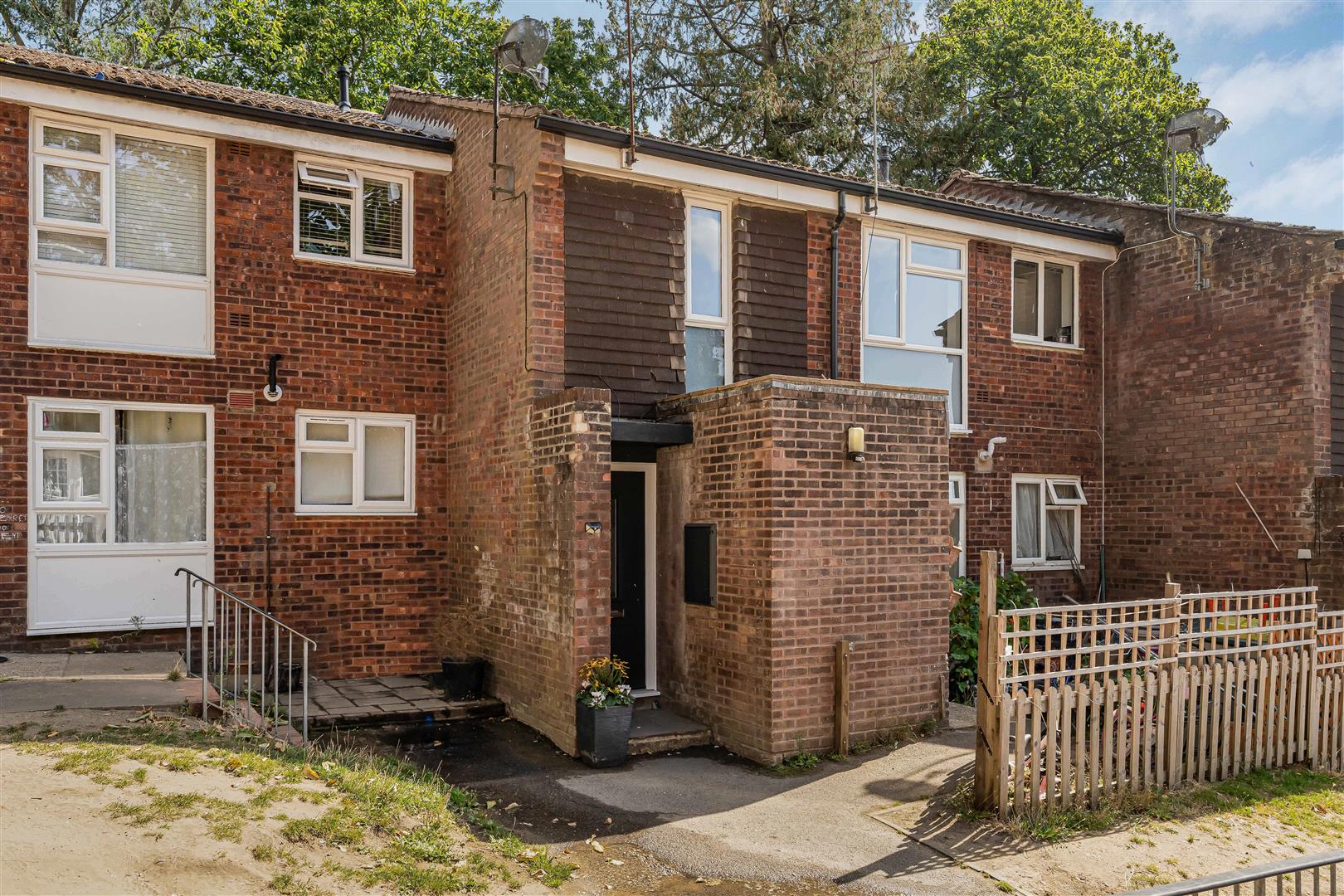 Hopeswood, Liss