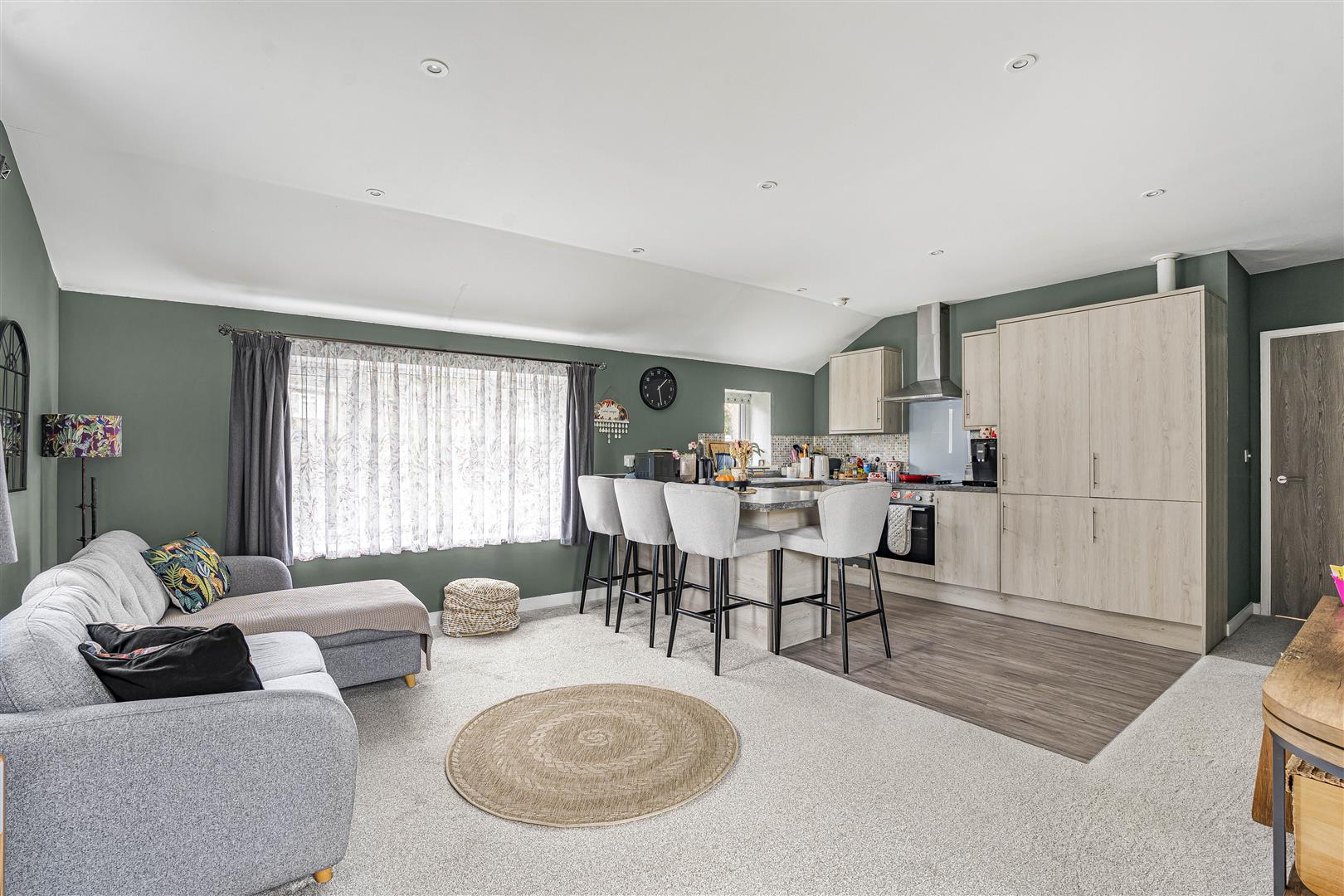 Meadow Way, Liphook