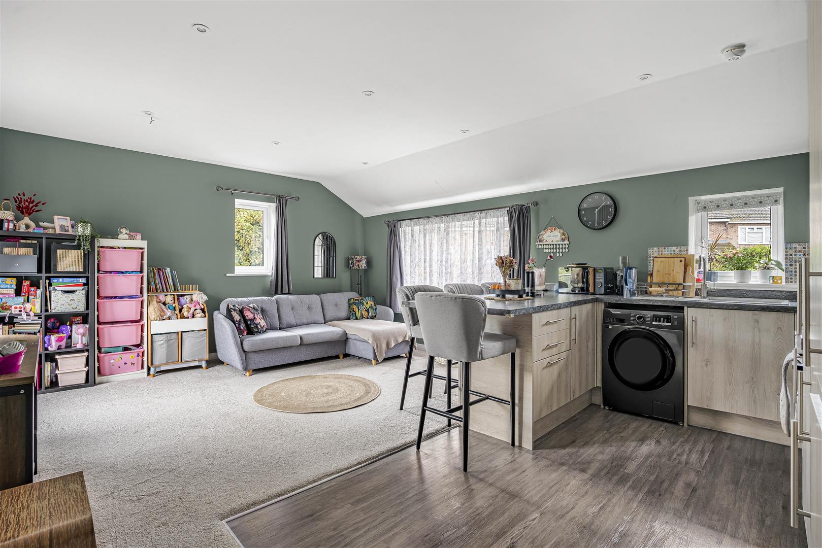Meadow Way, Liphook